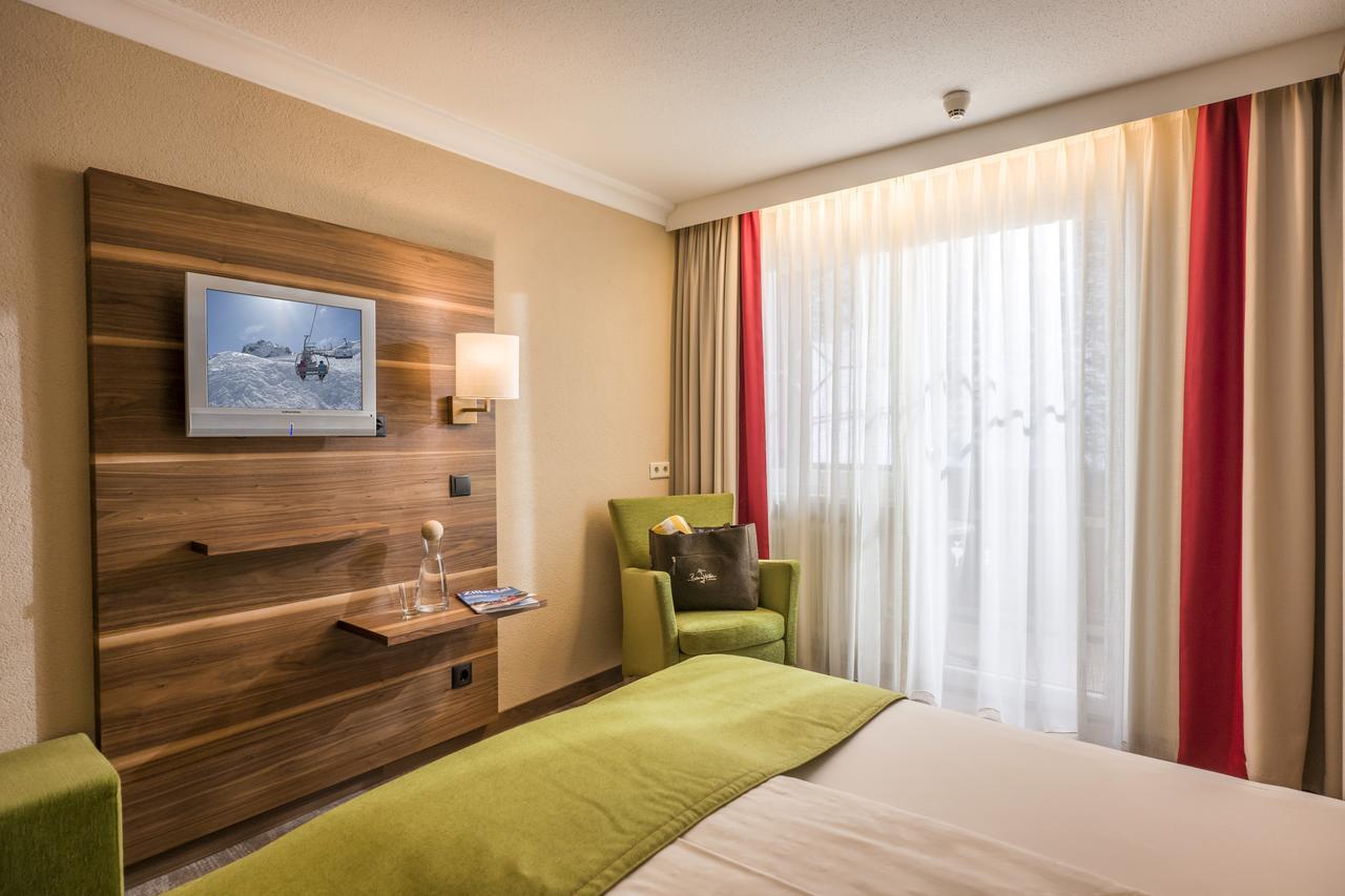 Berghotel Hochfuegen Exteriér fotografie